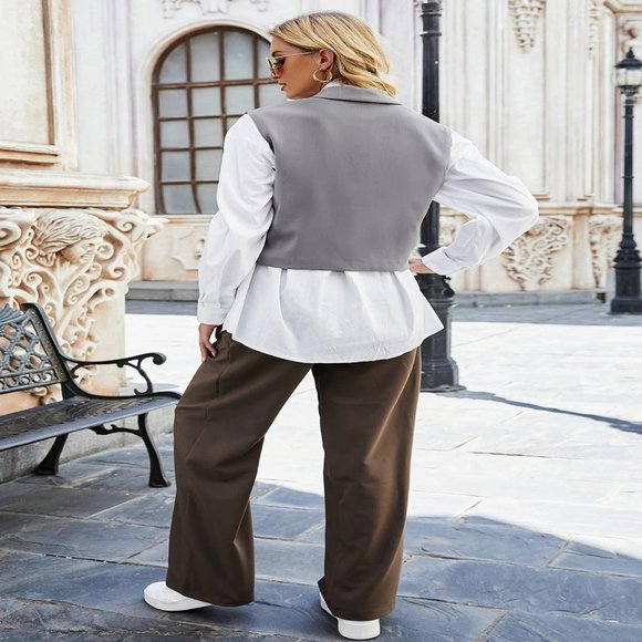 One-Button Lapel Collar Cropped Vest - Picture 4 of 4